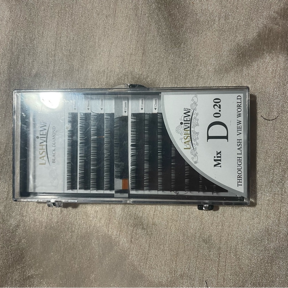 Lashview Mix D 0.20 Eyelash Extensions